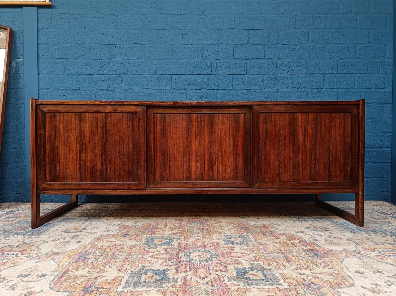 Credenza vintage in palissandro, design danese di Mørke Møbelfabrik, anni '60