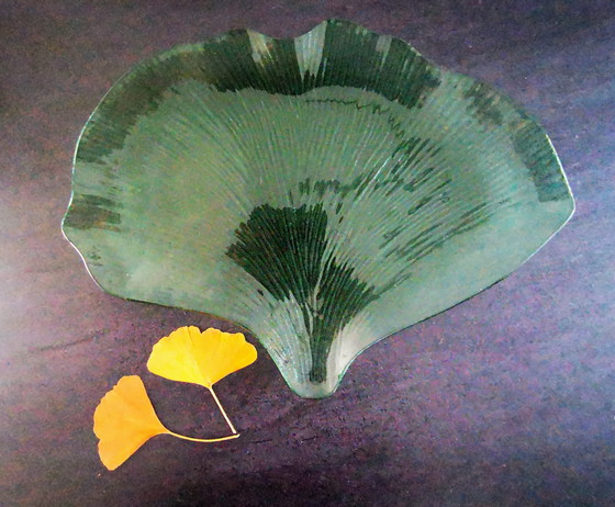 Image 1 of Decoration and/or serving dish, Ginkgo leaf