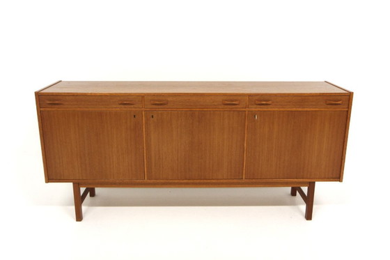 Image 1 of Fila scandinava in teak, Hugo Troeds, Bjärnum Suède, 1960