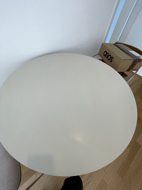 Image 1 of HAY CPH 20 table - 90 cm rond en färbe white natur (beige léger)