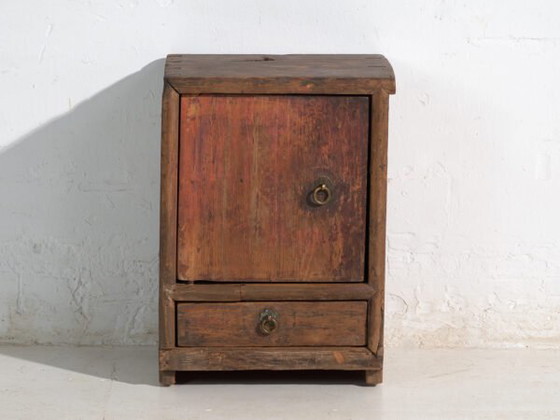 Antique Chinese auxiliary cabinet in painted wood – China, circa 1900 – Storage cabinet, Brass (photo 38 of 40)