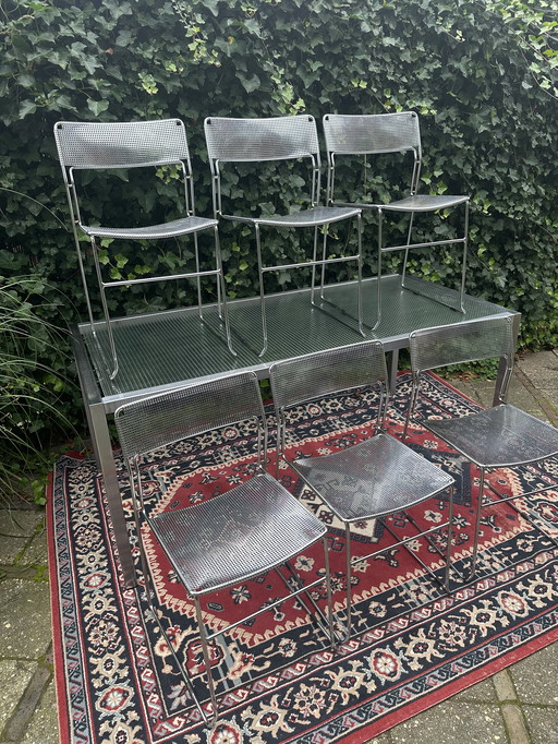 6X Arrben Italy chairs with table