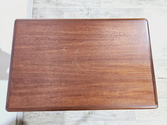 Table d'appoint danoise en teck, années 1960 – Tables d'appoint (photo 11 of 13)
