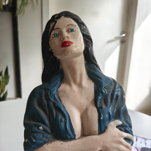 Escultura de busto pin-up rockabilly vintage – Figura robusta pintada a mano de 33 cm.