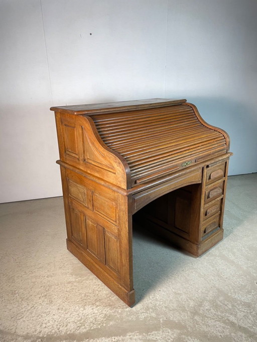 Bureau voor Amerikaanse cilinders en chêne. Vers 1900
