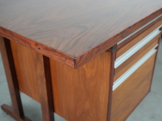 Image 1 of Bureau en palissandre, design danois, années 1970, production : Danemark
