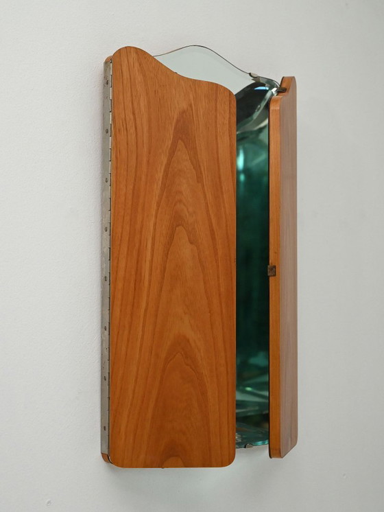 Image 1 of Scandinavische vintage drievoudige eikenhouten spiegel met inklapbare zijpanelen