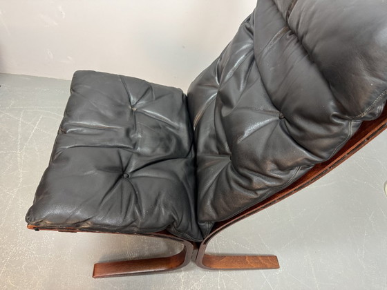 Image 1 of Mid-Century Scandinavian Design Leather Siesta Lounge Chair and Ottoman Designed by Ingmar Relling, Norway 1970s.