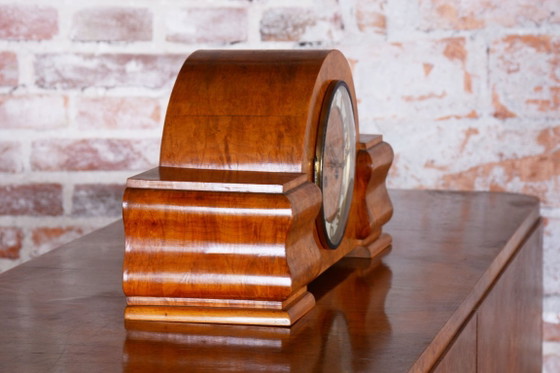 Restored Art Deco Table Clock, Made by UP Závody, Mahogany, Czech, 1920s – Glass, Wood (photo 4 of 17)