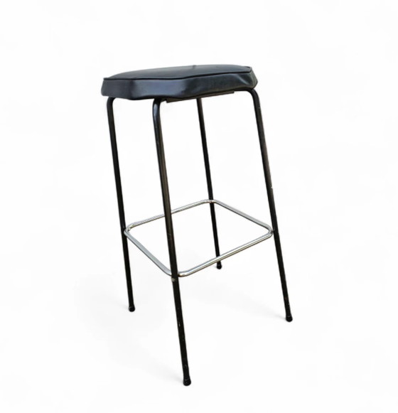 Set of 3 model AP 2R bar stools by Hein Salomonson for AP Originals / 1960s – Barstools (photo 12 of 15)
