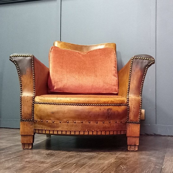 Fauteuil en cuir français – Art déco avec façade rectangulaire – Leather, Wood (photo 7 of 14)