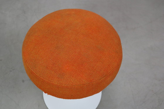 Image 1 of Pair of Eero Saarinen Tulip Stools for Knoll International, 1970's