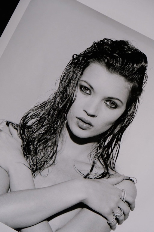 Kate Moss | Black and White Photo