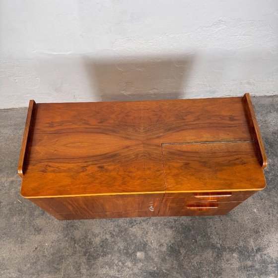 Image 1 of Mid-Century Dressoir van František Jirák voor Tatra Nábytok, jaren 60