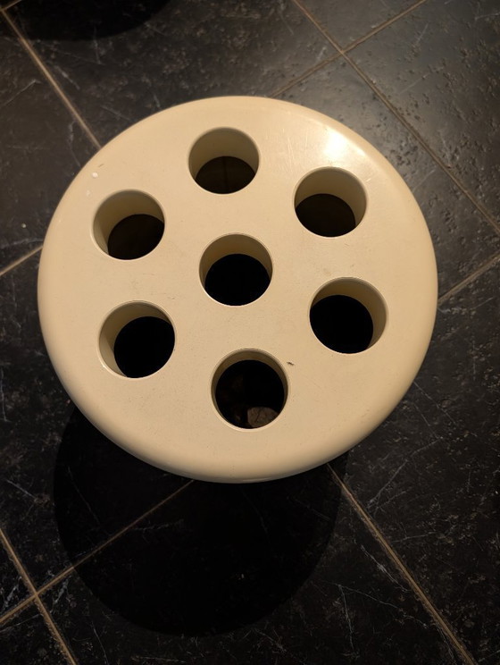 Beautiful Vintage Velca Umbrella Stand – Plastic (photo 4 of 5)