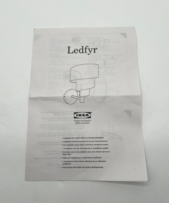 Image 1 of Lámpara de pared IKEA LEDFYR: un diseño posmoderno excepcional de los años 90
