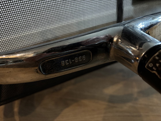 Image 1 of EAMES EA108 STOEL ZWART NETWEAVE ALUMINIUM FRAME VITRA