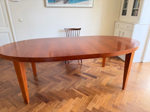 Table de salle à manger ovale extensible