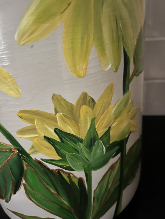 Image 1 of Hand-painted vase 'Sunflower'.