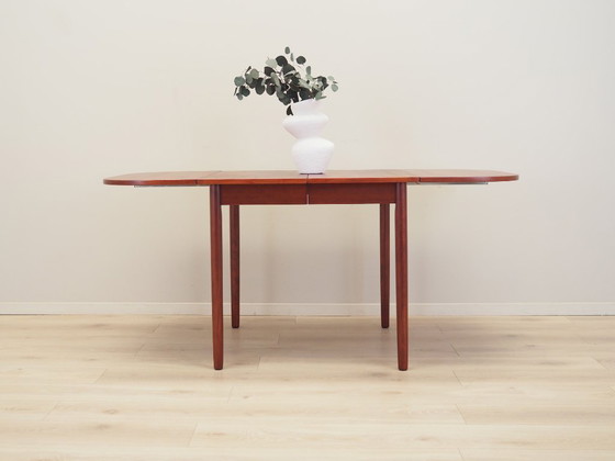 Image 1 of Table en acajou, design danois, années 1970, production : Danemark