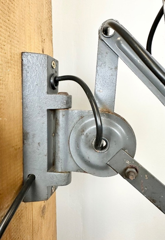 Image 1 of Lampada da parete industriale grigia a forbice di Elektroinstala, anni '60