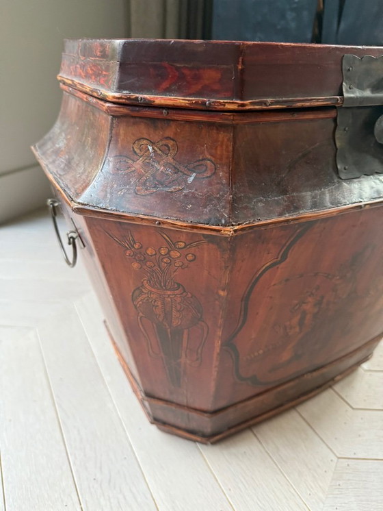 Image 1 of Auténtico cofre nupcial chino, antiguo.