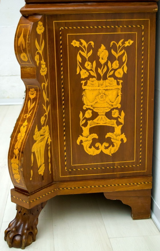 Image 1 of Trumeau holandés del siglo XX de nogal con incrustaciones de arce, Países Bajos, 1950