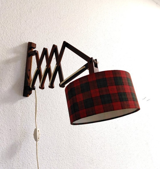 Image 1 of zestiger jaren teak schaarlamp 