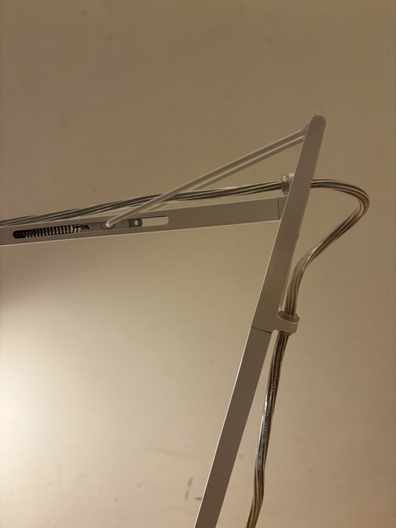 Image 1 of Lámpara de escritorio FLOS Kelvin T con