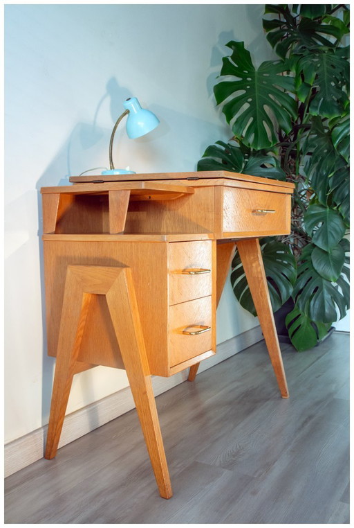Kleiner SINGER-Schreibtisch mit Kompassbeinen aus den 1960er Jahren