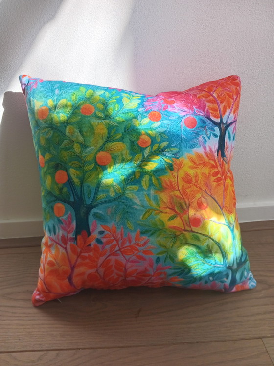 Pouf mit Aquarellbaum-Motiv und passendem Dekokissen – Hocker & Poufs, Textile (photo 3 of 5)