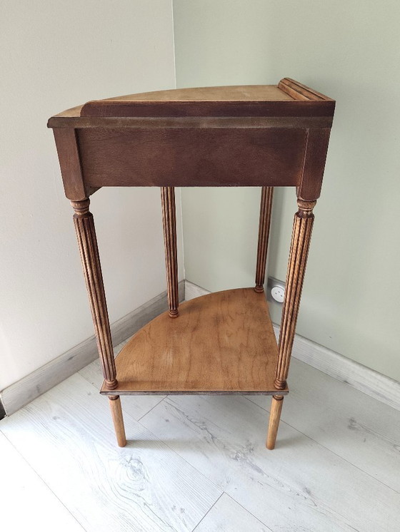 Image 1 of Console d'angle style Louis XVI