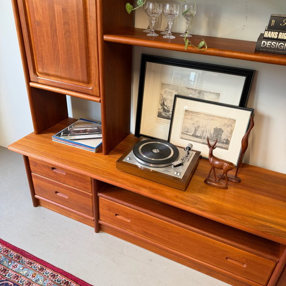 Armadi a muro vintage •Dyrlund• – Legno (photo 2 of 15)