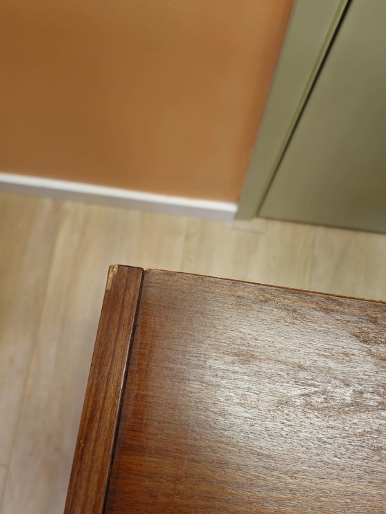 Image 1 of Vetrina vintage affascinante Vetrina vetrina Vetrina vetrina