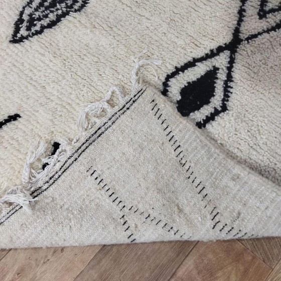 Handmade Berber Rug 200/300CP – Rugs & carpets, Wool (photo 4 of 7)