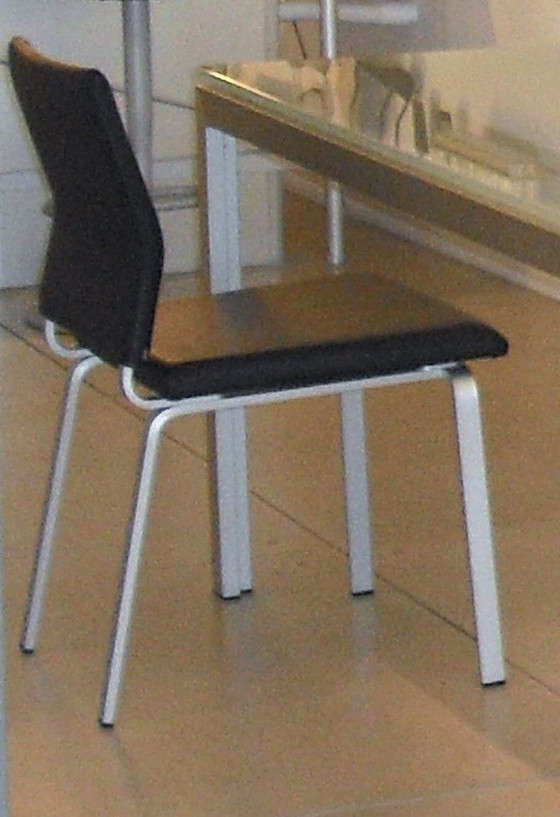 Image 1 of Set di 4 sedie da pranzo COR Fino - Pelle nera e alluminio
