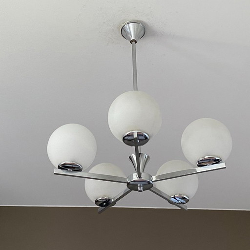 Sputnik chandelier with 5 globes. 1970. Space Age.