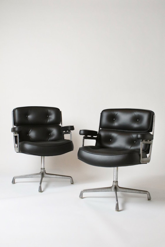 Image 1 of Lobby stoel van Charles Eames voor Herman Miller