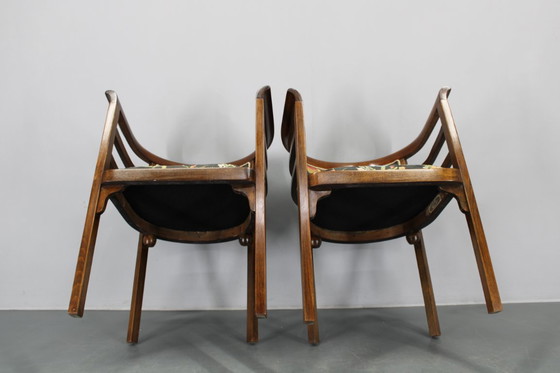 Image 1 of 1930er Jahre Zwei restaurierte Thonet-Sessel, Tschechoslowakei