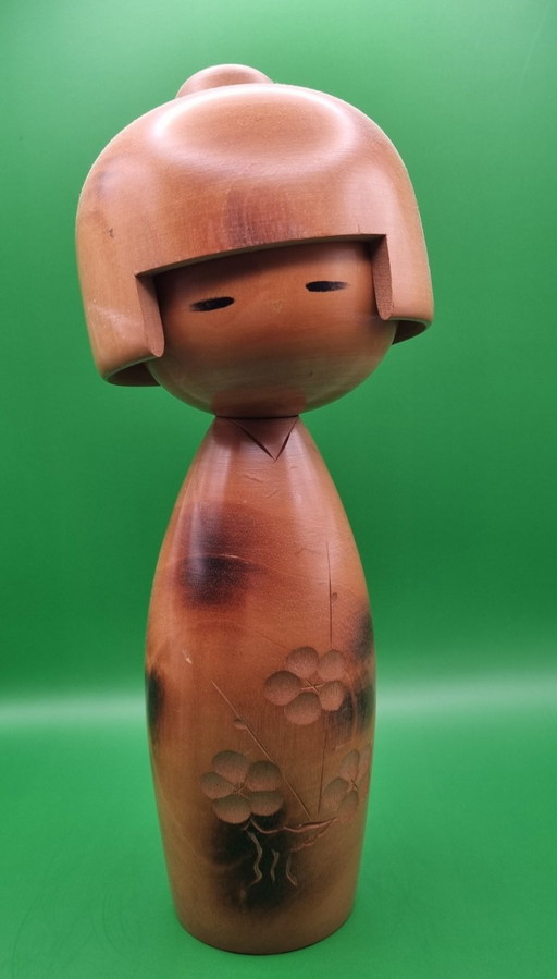 Magnifique Kokeshi de Masae Fujikawa (1942-2015) – decoratieve objecten, Wood