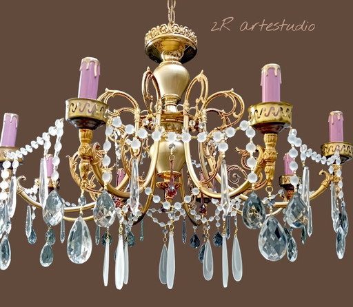 Chandelier in excellent condition, with 8 light points