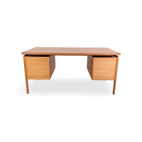 Image 1 of Scrivania originale della metà del secolo GV Møbler GV Gaasvig Teak