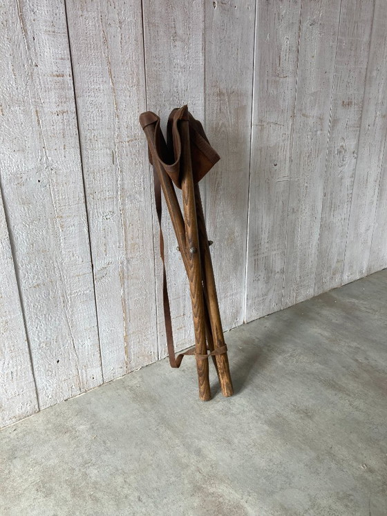 Klappbarer Jagdhocker – Leather, Metal (photo 7 of 8)