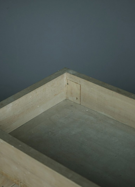 Image 1 of Mesa auxiliar escolar Bossche de dos niveles a la manera de Dom Hans van der Laan, años 60