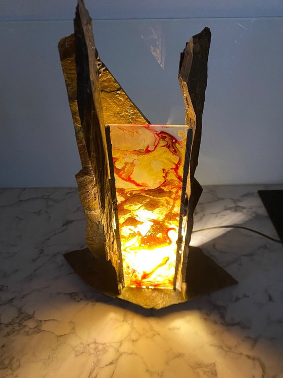 Lampada da tavolo di design brutalista – Lampade da tavolo, Pietra (photo 3 of 10)