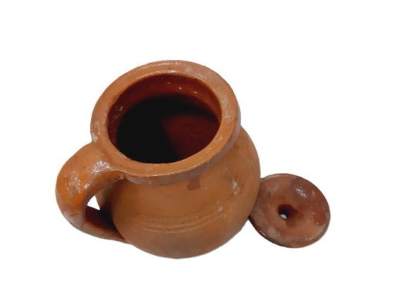 Image 1 of Pot en terre cuite rustique vintage avec couvercle