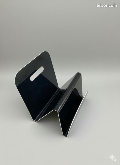 Revistero negro – tijdschriftenrek, Plastic