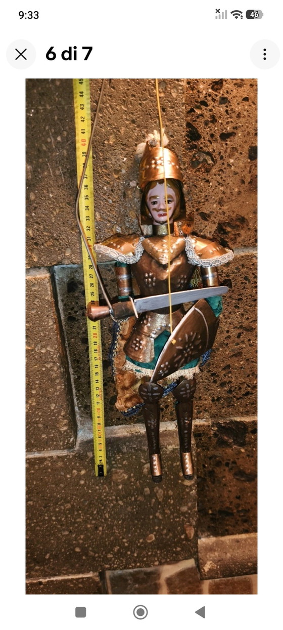 Marionnette vintage, 40 cm, armure en laiton, pour cérémonie d'honneur – Objets déco, Metal, Textile (photo 6 of 6)