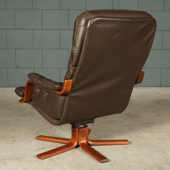 Image 1 of Fauteuil pivotant vintage en cuir - marron - années 1970