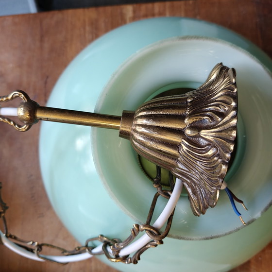 Image 1 of Vintage mintgroene hanglamp van opaalglas met dubbele glazen diffuser en messing ophanging.